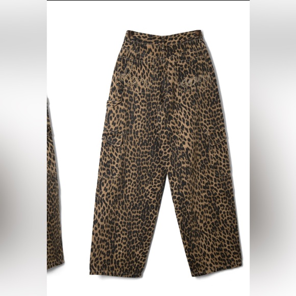 Leopard Cargo Pants by Damson Madder - US 10 - Picture 6 of 14